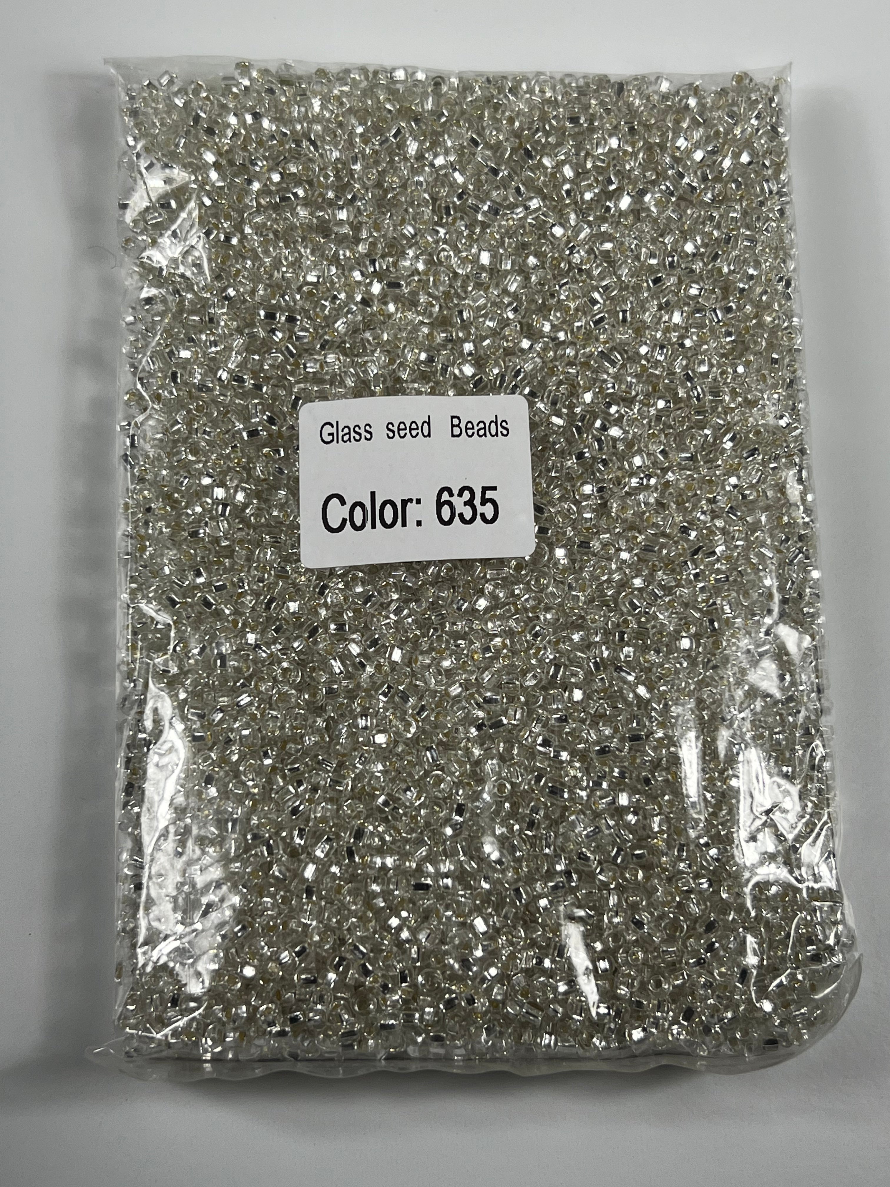 Size 6/0 and size 8/0 Gold and Silver bulk square hole glass seed beads 450 grams for jewelry and waist bead making